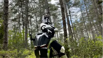 Flying motorcycle zooms at 124 mph without touching the ground